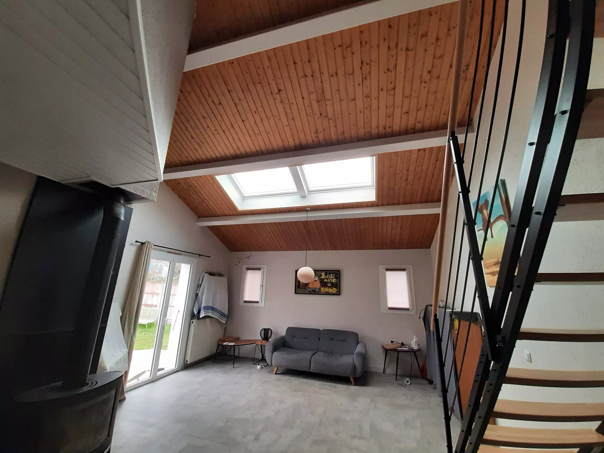 pose-fenetre-de-toit-velux-smcbois-leslucsusrboulogne (2) pose-fenetre-de-toit-velux-smcbois-leslucsusrboulogne (2)
