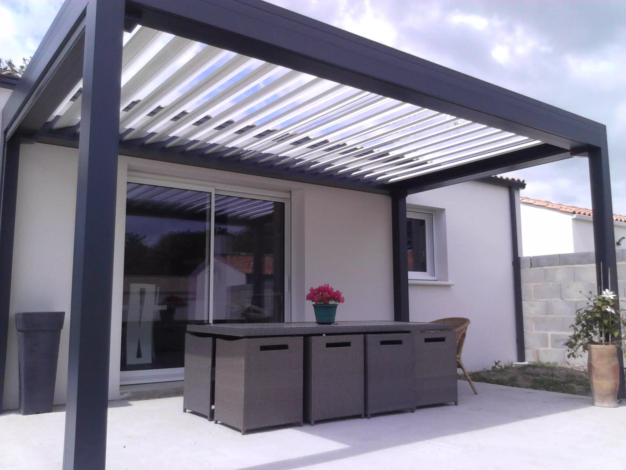 realisation-pergola-smcbois-leslucsusrboulogne (5) realisation-pergola-smcbois-leslucsusrboulogne (5)